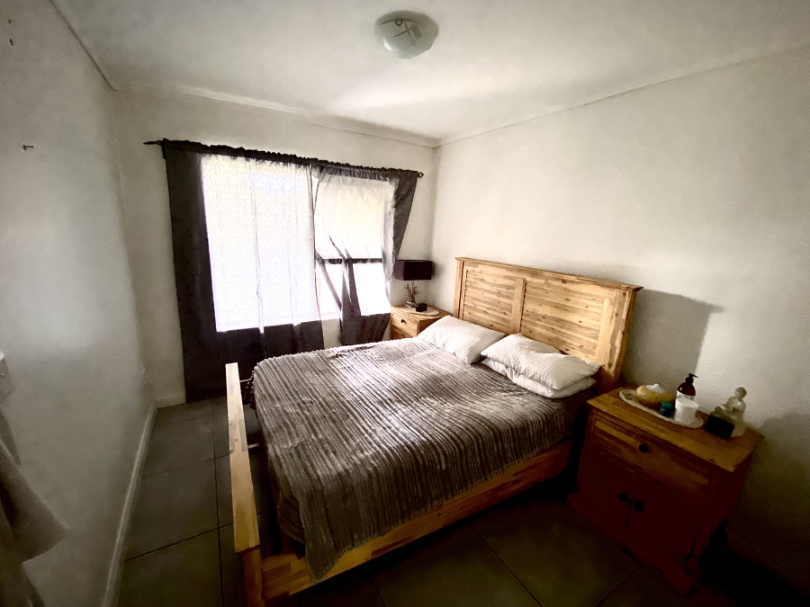 2 Bedroom Property for Sale in Hansmoeskraal A H Western Cape